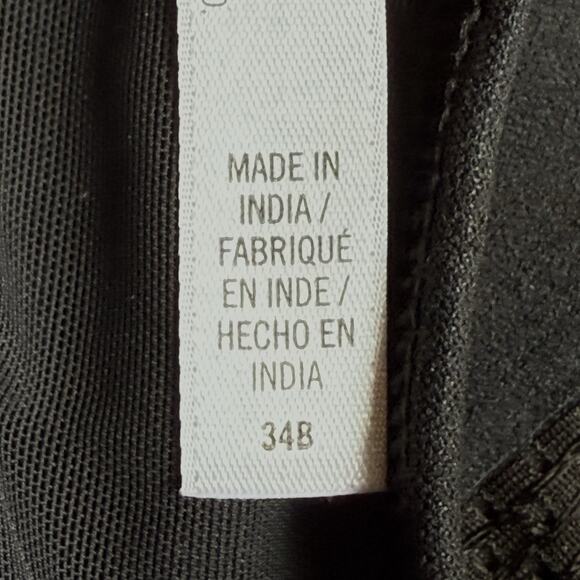 Victoria Sport Black Knockout Front Close Sports Bra Sz 34B Underwire $112 - Picture 7 of 7